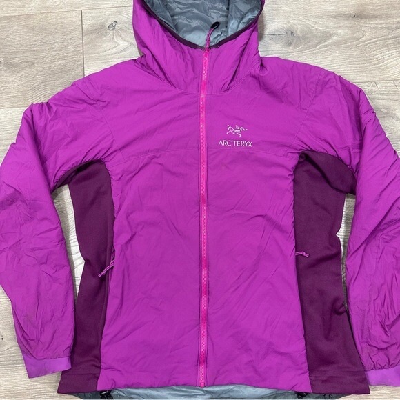 Arc'teryx Women’s Atom LT Insulated Hoody Purple Plum Full Zip Lightweight Large - Picture 3 of 11